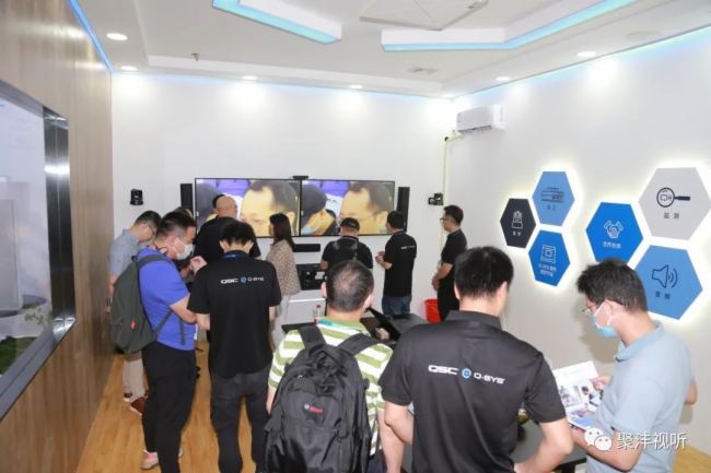 �۞�ҕ �Vչʢ�rֱ�����������c���l(f��)�ᳱ