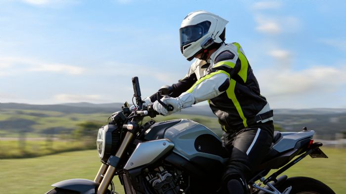 ��ҹ�Գ��ʣ�ӰʯInsta360�l����һ����Ş8Kȫ�����CX5